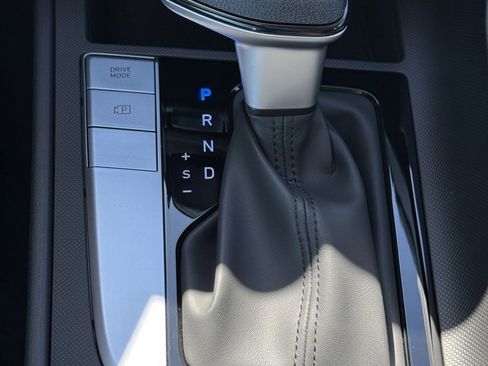 New 2026 Hyundai Elantra SE image 25