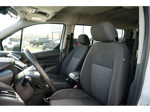 Used 2017 Ford Transit Connect XL image 12