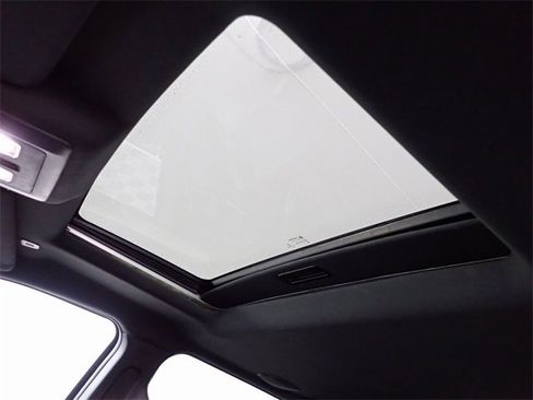 Used 2018 RAM 1500 Limited image 4