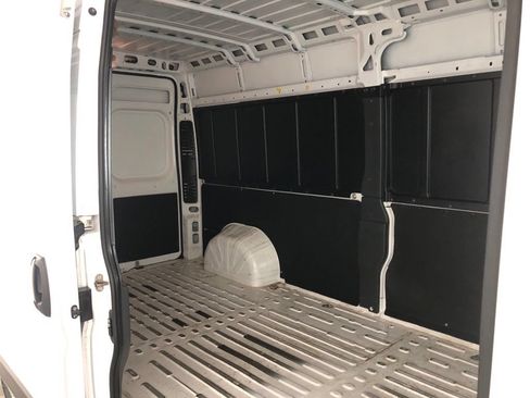 Used 2023 RAM ProMaster 2500 FWD image 12