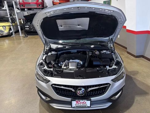 Used 2018 Buick Regal Essence w/ Sights and Sounds Package AWD/4WD image 61