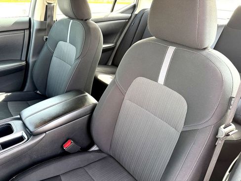 Used 2024 Nissan Sentra SV image 13