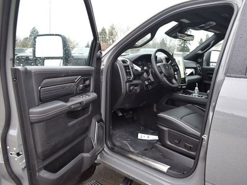 New 2026 RAM 2500 Limited AWD/4WD image 14