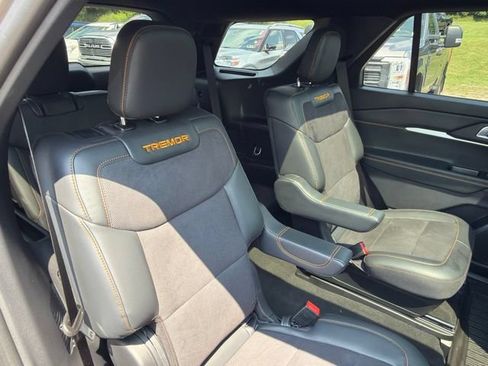 Used 2026 Ford Explorer Tremor w/ Tremor Ultimate Package AWD/4WD image 40