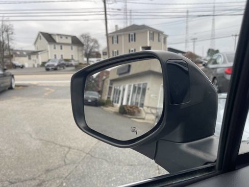 Used 2020 Subaru Legacy Premium image 32