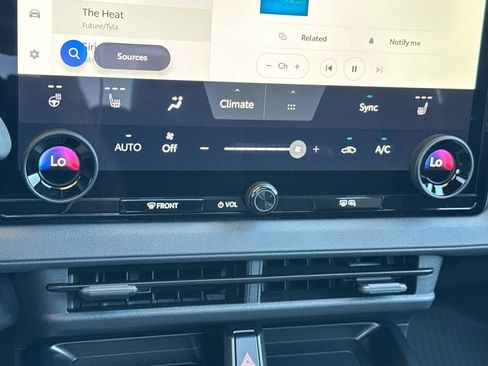 New 2026 Toyota C-HR AWD/4WD image 22