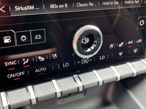 New 2026 GMC Terrain Denali w/ LPO, Floor Liner Package image 23