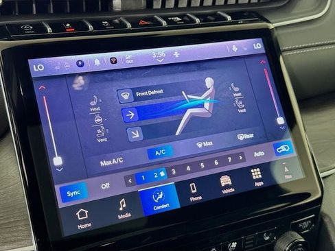 New 2025 Jeep Grand Cherokee Limited w/ Luxury Tech Group II AWD/4WD image 19