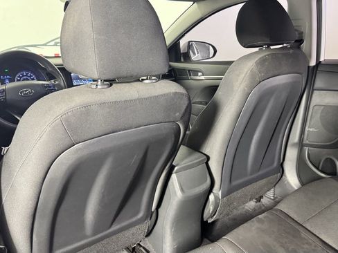 Used 2020 Hyundai Elantra SE w/ Cargo Package (C1) FWD image 27