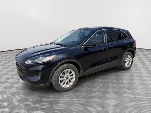 Used 2021 Ford Escape SE w/ Convenience Package image 5