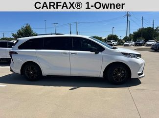 Used 2025 Toyota Sienna XSE w/ XSE Plus Package AWD/4WD video 2