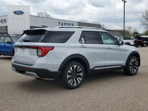 New 2026 Ford Explorer Platinum AWD/4WD image 3