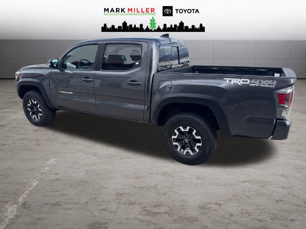 Certified 2020 Toyota Tacoma TRD Off-Road w/ Technology Package AWD/4WD image 3
