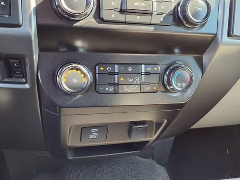 Used 2021 Ford F250 XLT image 7