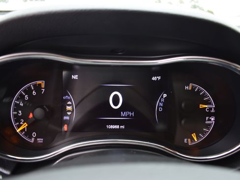 Used 2019 Jeep Grand Cherokee Trailhawk image 17