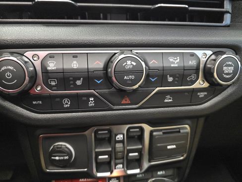 New 2026 Jeep Wrangler Unlimited Sport AWD/4WD image 9