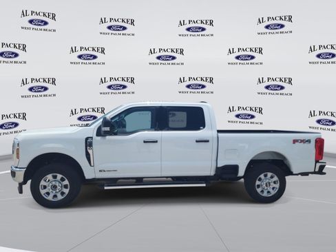 Certified 2024 Ford F250 XLT w/ FX4 Off-Road Package AWD/4WD image 2