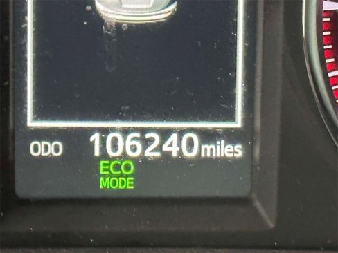 Used 2016 Toyota RAV4 SE image 25