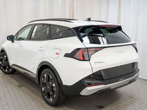 New 2026 Kia Sportage SX image 4