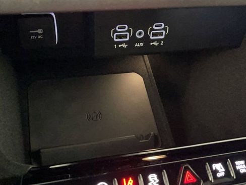 New 2025 Jeep Wagoneer L Series II image 18