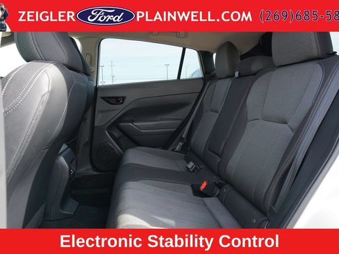 Used 2024 Subaru Crosstrek 2.0i Premium AWD/4WD image 11