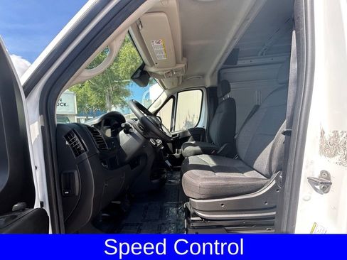 Used 2023 RAM ProMaster 2500 w/ Convenience Group image 10