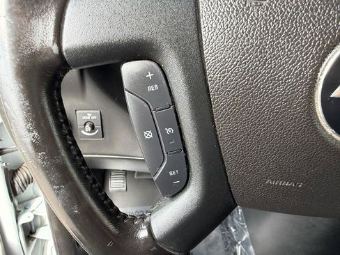 Used 2020 Chevrolet Express 2500 Extended w/ Communications Package image 15