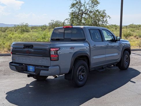 Used 2025 Nissan Frontier PRO-4X w/ Pro Convenience Package AWD/4WD image 5