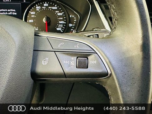 Used 2023 Audi Q5 2.0T Premium w/ Convenience Package image 21