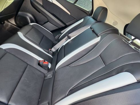 New 2025 Buick Envision Sport Touring image 7