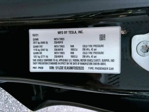 Used 2021 Tesla Model 3 Standard Range Plus RWD image 30