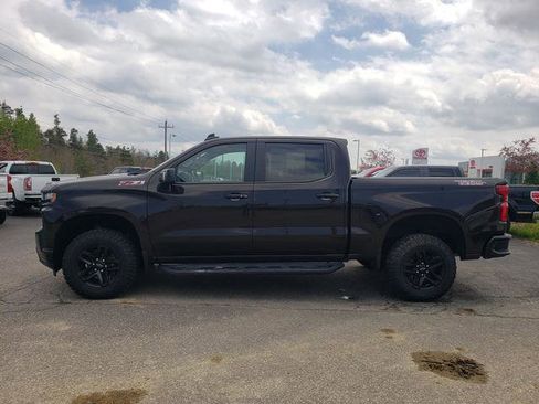 Used 2020 Chevrolet Silverado 1500 LT Trail Boss AWD/4WD image 7