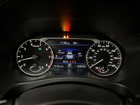 Used 2024 Nissan Altima 2.5 SR image 12