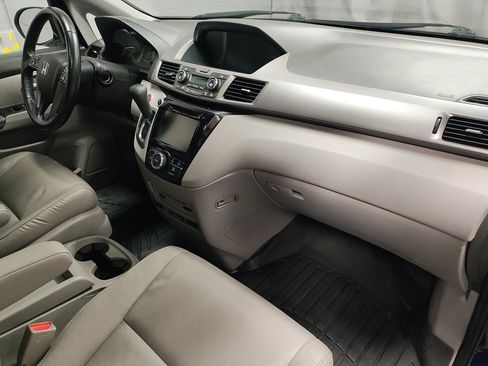 Used 2016 Honda Odyssey EX-L image 8