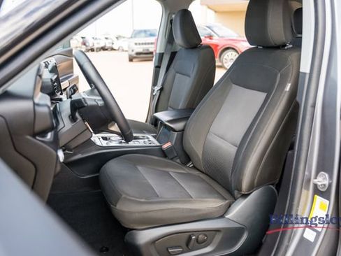 Used 2022 Ford Explorer XLT AWD/4WD image 10