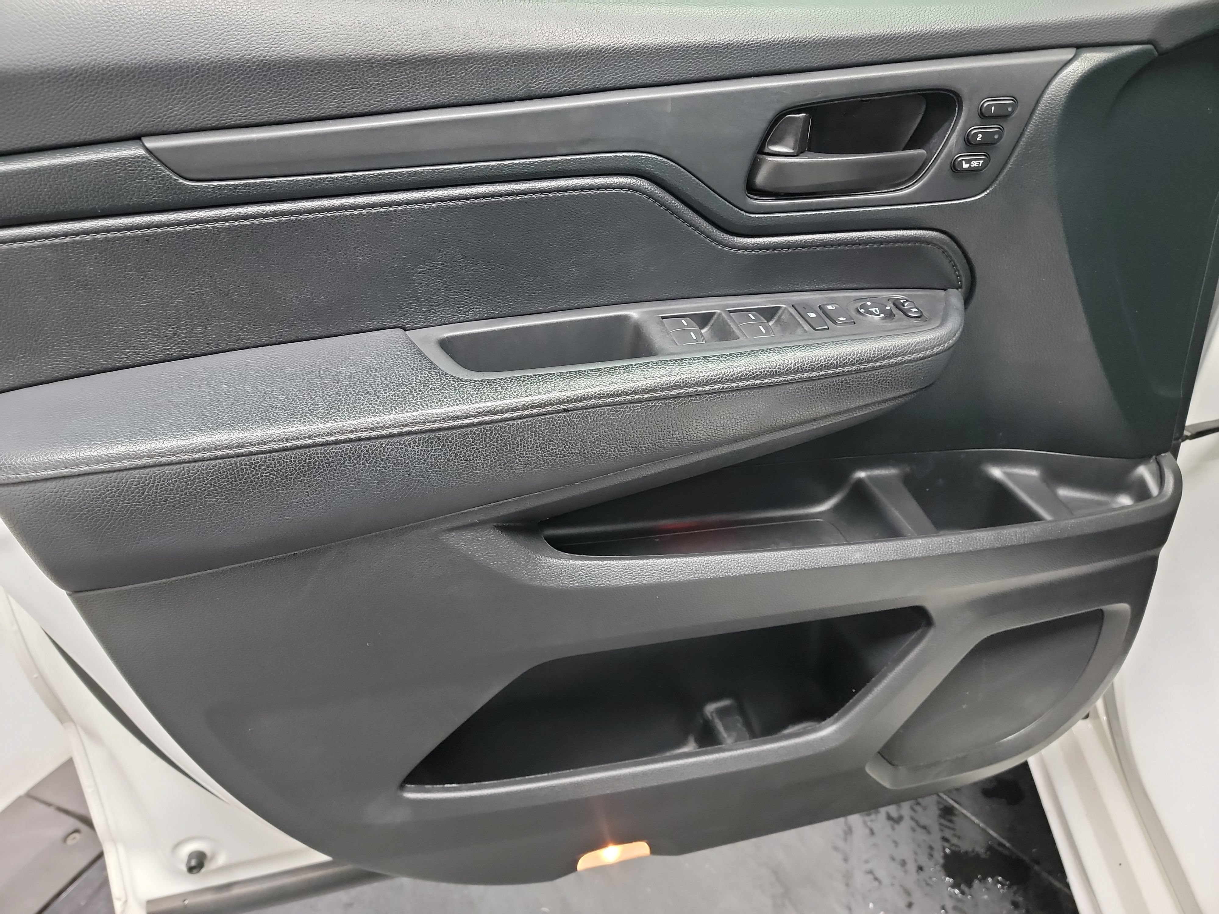 Used 2024 Honda Odyssey Sport image 8