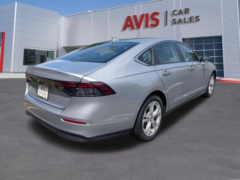 Used 2025 Honda Accord LX image 6