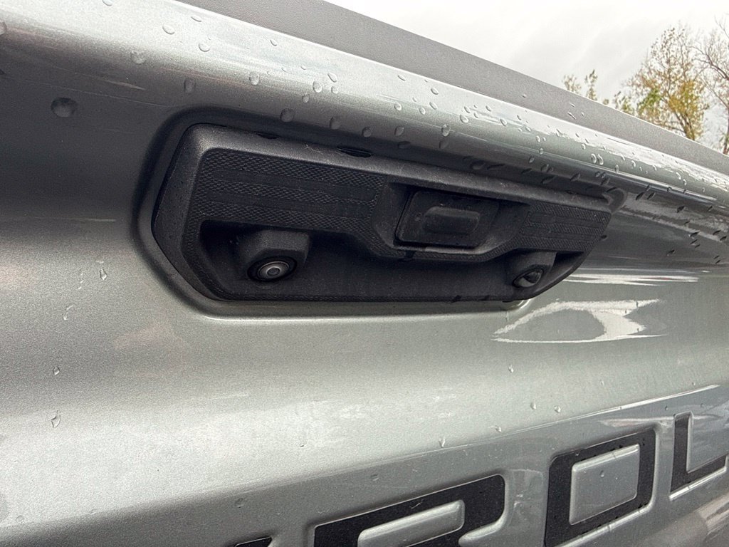 Used 2024 Chevrolet Silverado 1500 RST w/ LPO, Dark Essentials Package AWD/4WD image 14