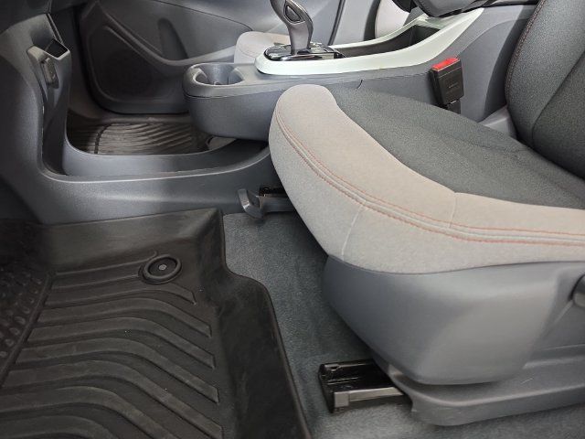 Used 2021 Chevrolet Bolt LT FWD image 23