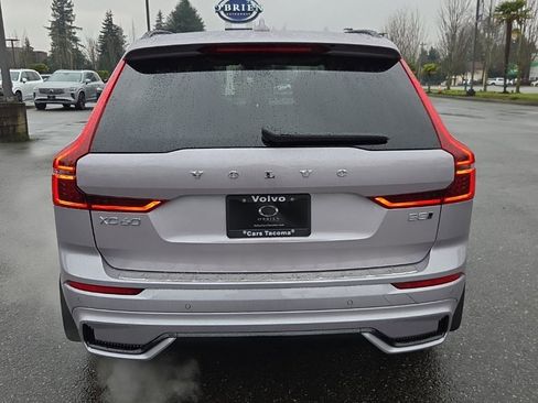 New 2026 Volvo XC60 B5 Core w/ Protection Package Premier image 12