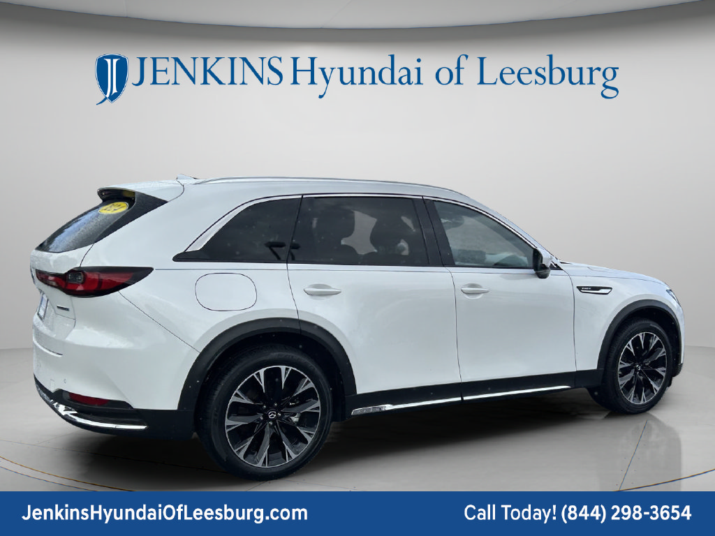 Used 2024 MAZDA CX-90 Plug-In Hybrid w/ Premium Plus AWD/4WD image 4