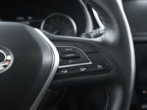 Used 2019 INFINITI QX50 Luxe w/ Navigation Package image 17