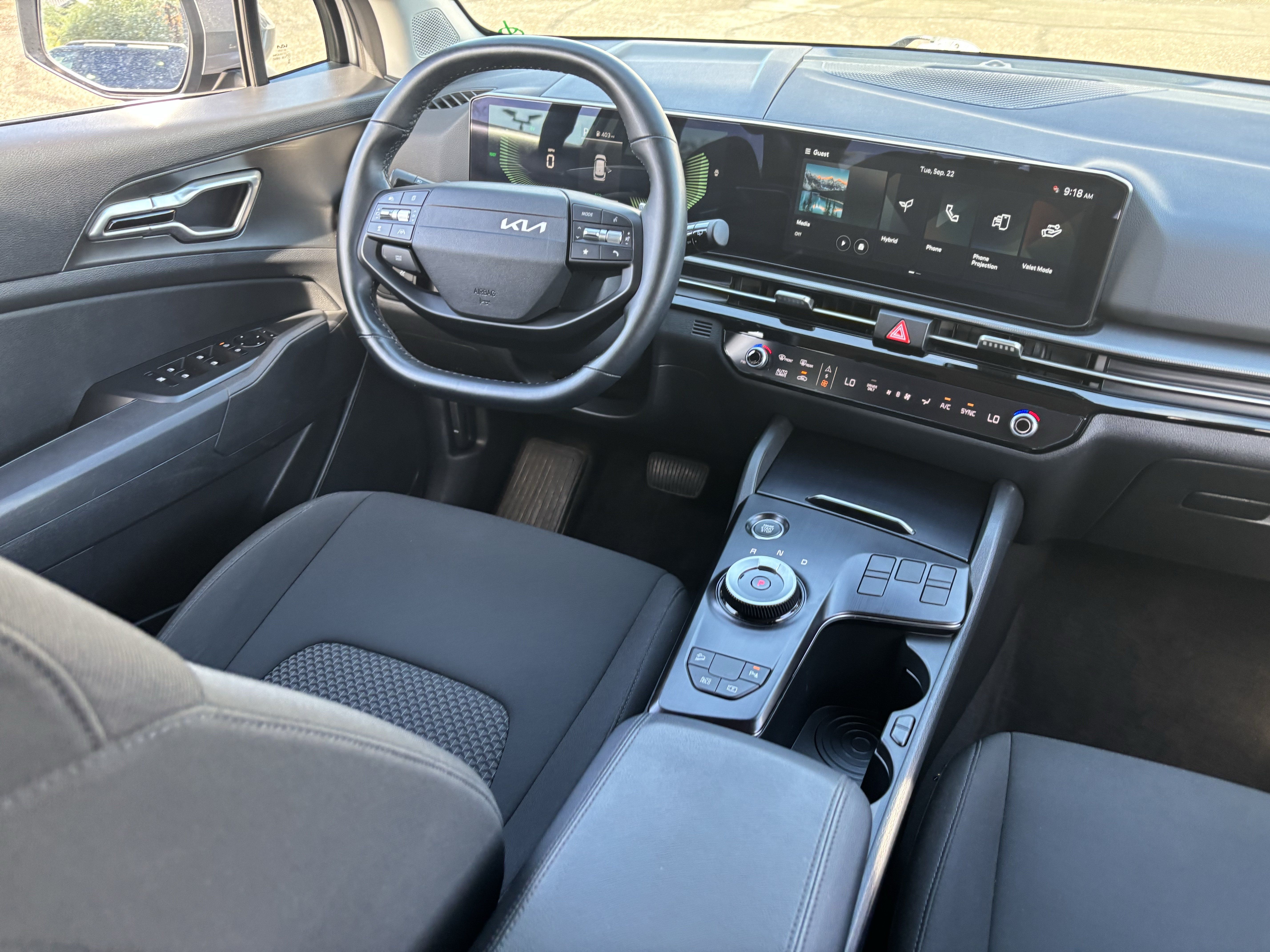 Certified 2026 Kia Sportage LX FWD image 12