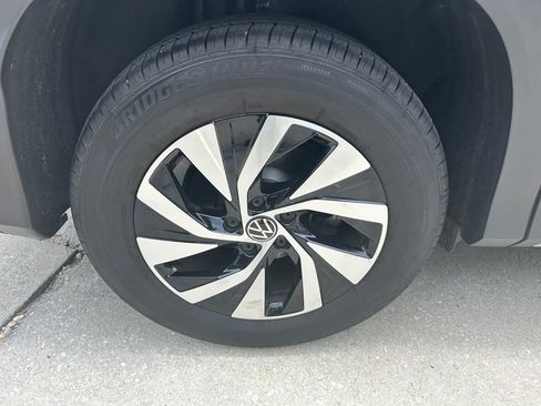 Certified 2026 Volkswagen Tiguan S AWD/4WD image 29