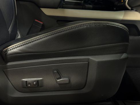 Used 2020 RAM 3500 Laramie image 31