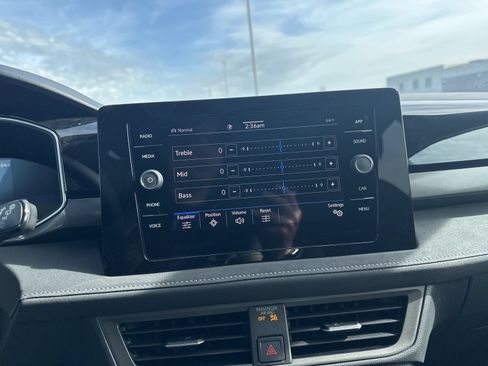 New 2026 Volkswagen Taos SE AWD/4WD image 50