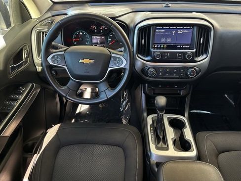 Used 2022 Chevrolet Colorado LT image 12