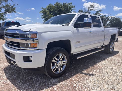 Used 2019 Chevrolet Silverado 2500 High Country w/ Duramax Plus Package AWD/4WD image 1