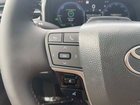 New 2026 Toyota Camry XLE FWD image 30
