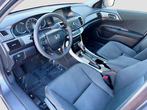 Used 2014 Honda Accord LX image 9